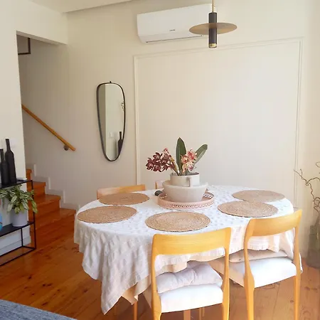 Charme Et Confort Au Coeur De Graca Homestay